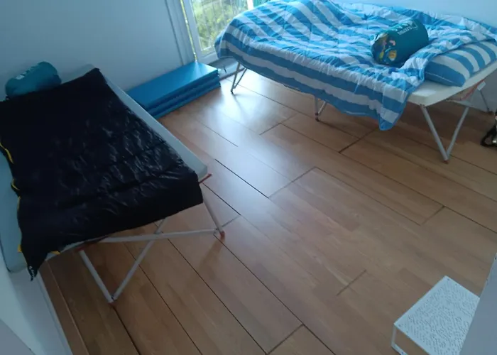 Olembe Garden 에이번