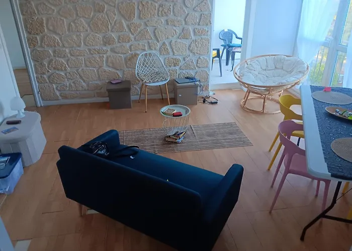 Capsule hotel Olembe Garden